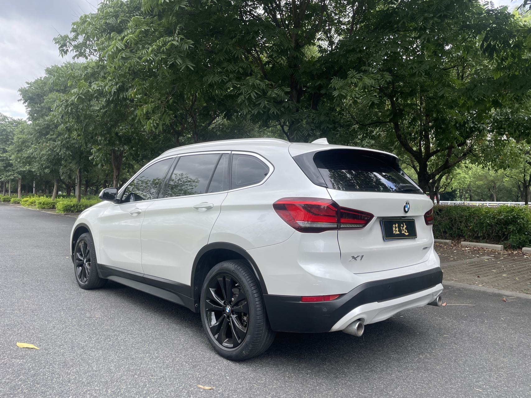 BMW X1 2021 car image #9