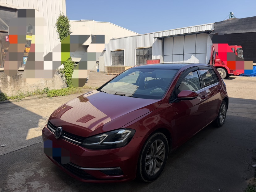 Volkswagen Golf 2018 car image 