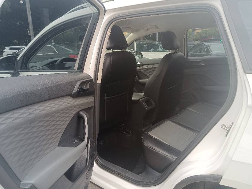 Volkswagen Tharu 2021 car image #8