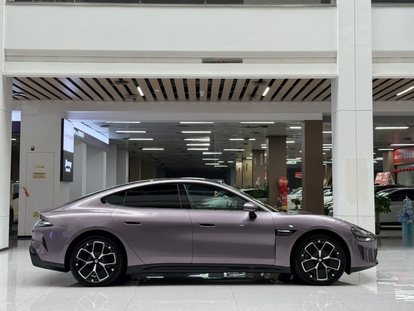 MI SU7 2025 car image #4