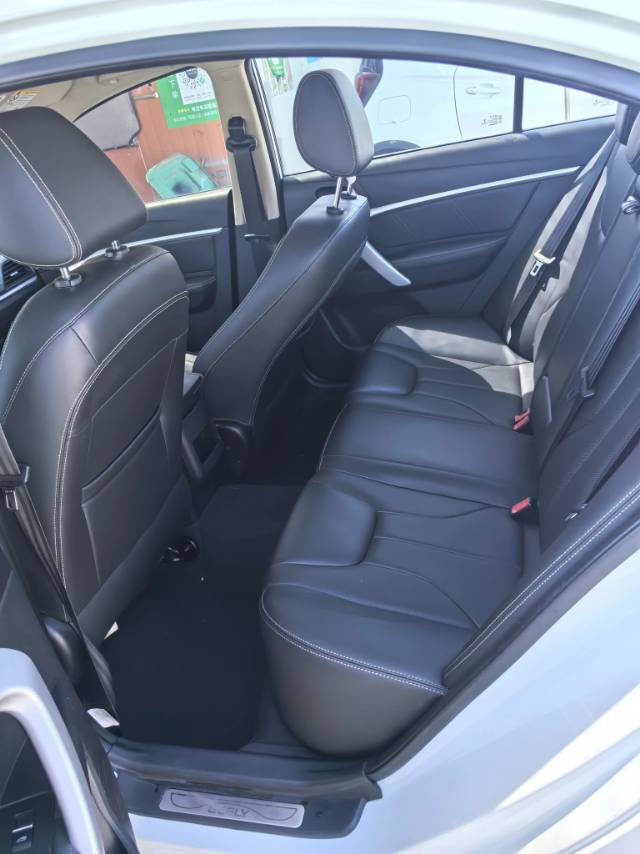 GEELY Emgrand 2018 #8 GEELY Emgrand 2018 car image #8