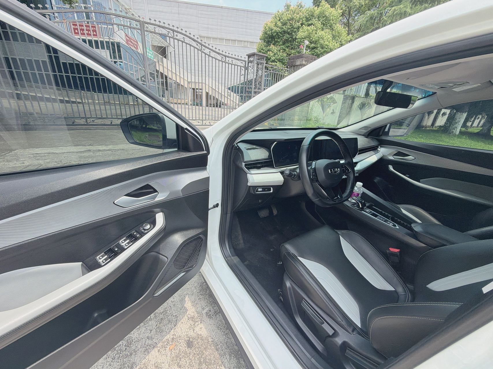 GEELY Binray 2024 #8 GEELY Binray 2024 car image #8