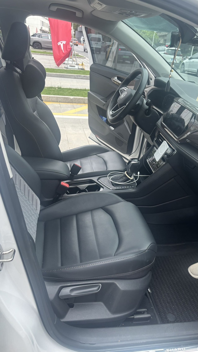 Volkswagen Tharu 2022 car image #2