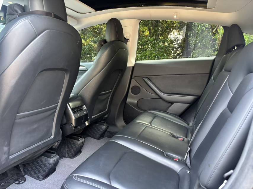 Tesla Model Y 2021 #9 Tesla Model Y 2021 car image #9