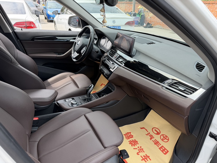 BMW X1 2021 car image #4