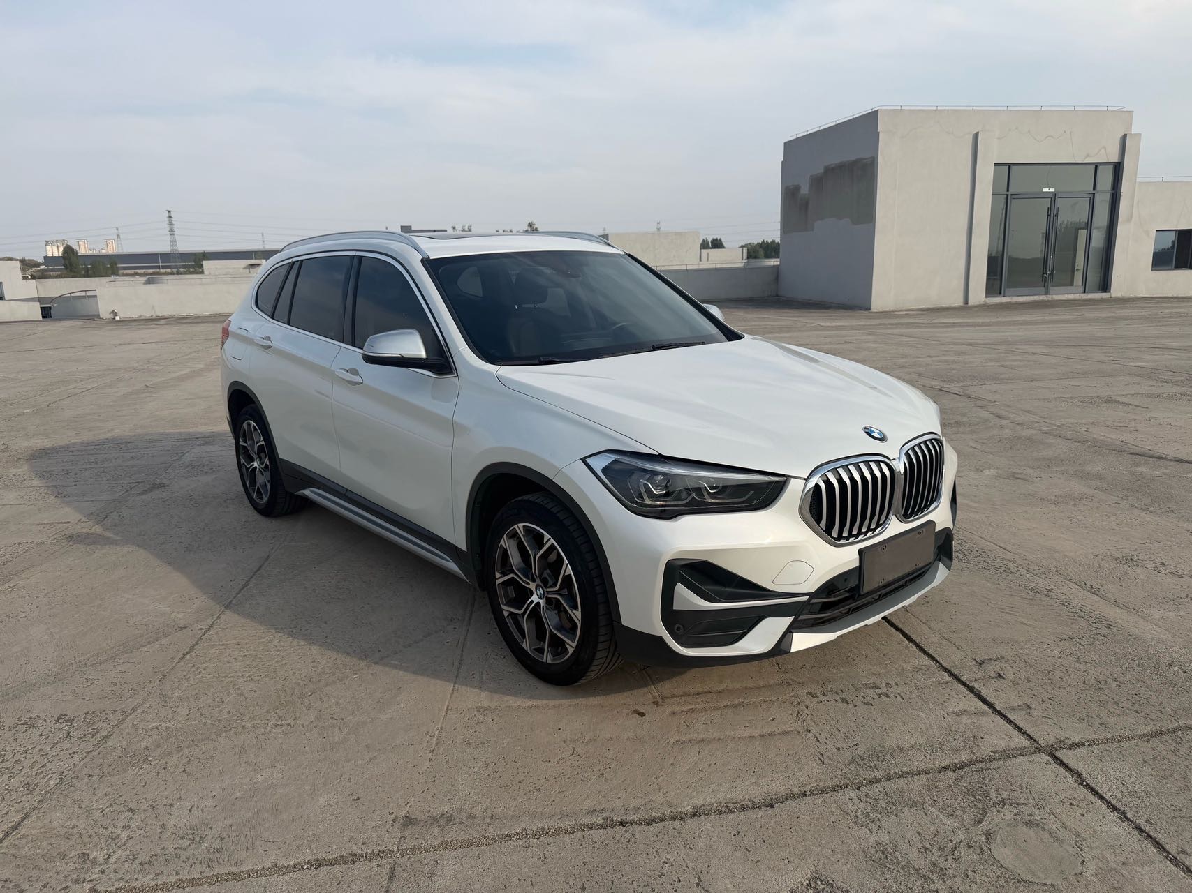 BMW X1 2021 #3 BMW X1 2021 car image #3