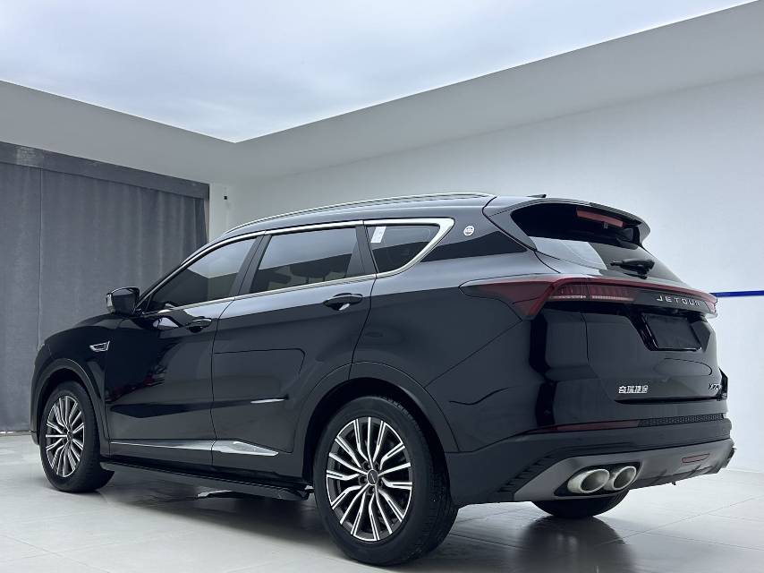Jetour X70 PLUS 2023 #4 Jetour X70 PLUS 2023 car image #4
