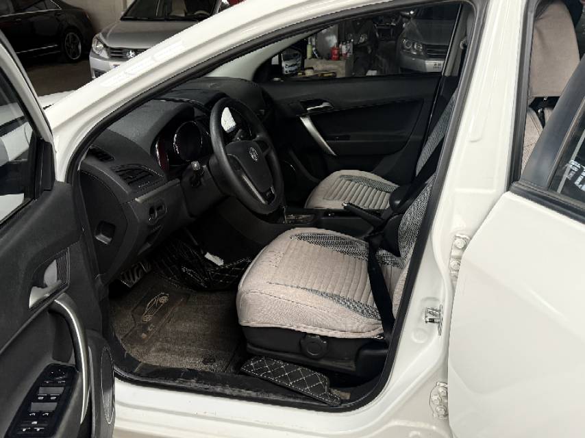 MG 5 2015 #6 MG 5 2015 car image #6