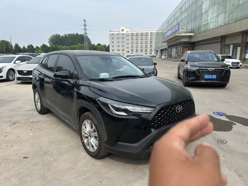 Toyota Corolla Cross 2025 car image #2