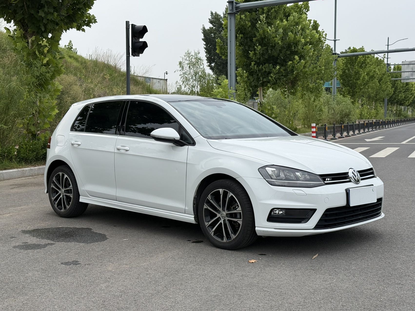 Volkswagen Golf 2017 #3 Volkswagen Golf 2017 car image #3
