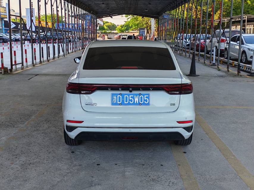 GEELY Emgrand 2022 car image #9