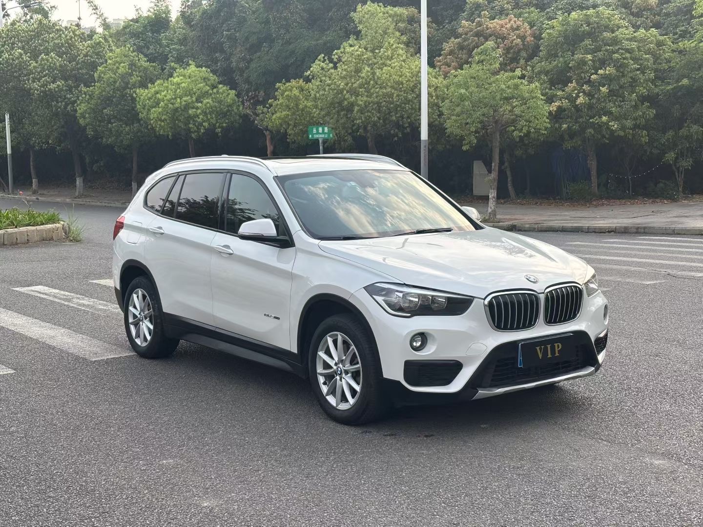 BMW X1 2018 #3 BMW X1 2018 car image #3