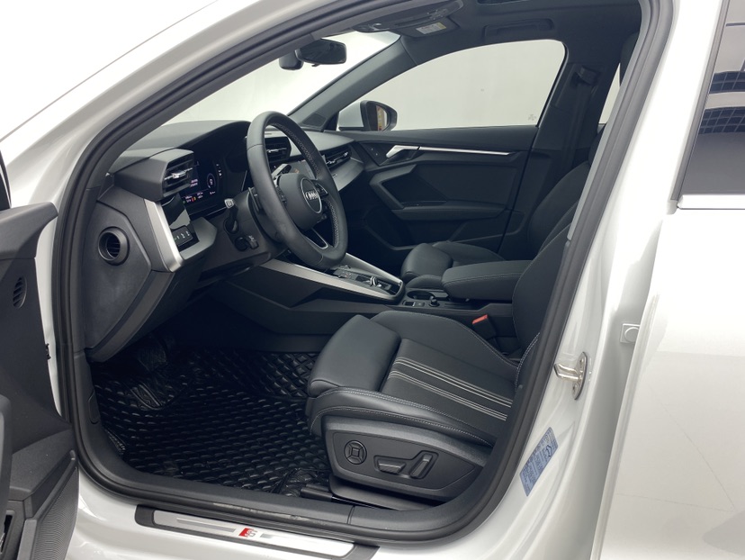 Audi A3 2023 car image #7