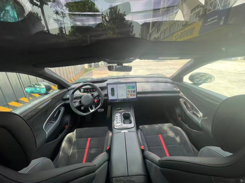 小米汽车 小米SU7 Ultra 2025 汽车图片 #2