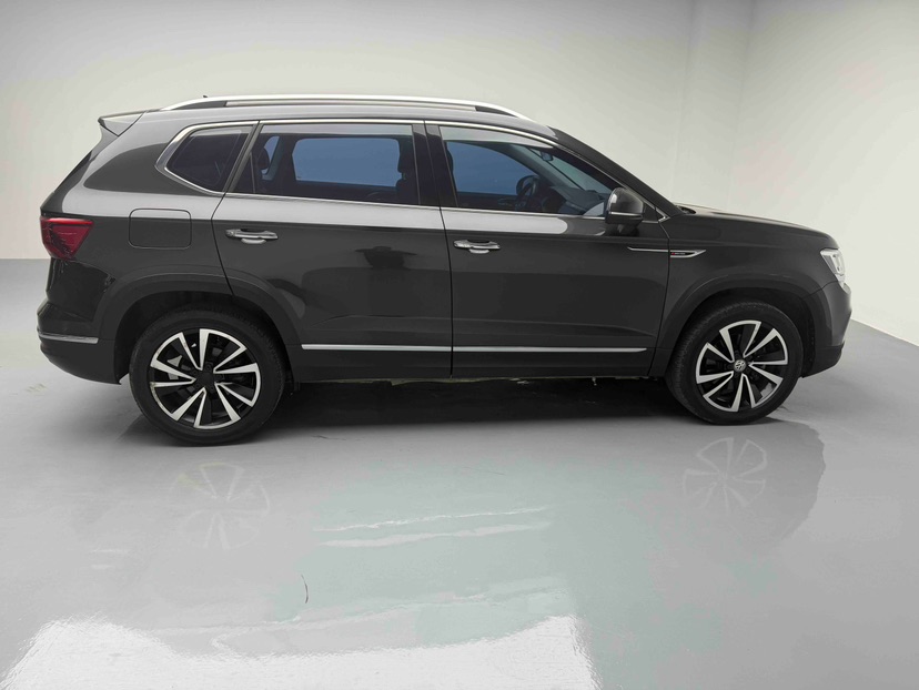 Volkswagen Tharu 2020 car image #4