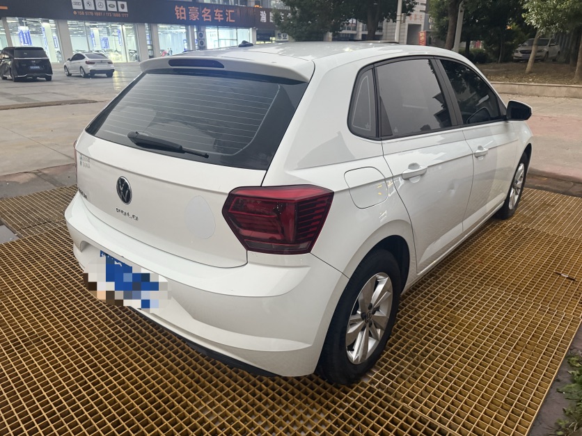 Volkswagen Polo 2024 car image #6