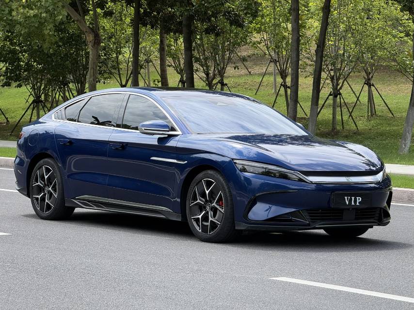 BYD Han 2022 صورة سيارة #3