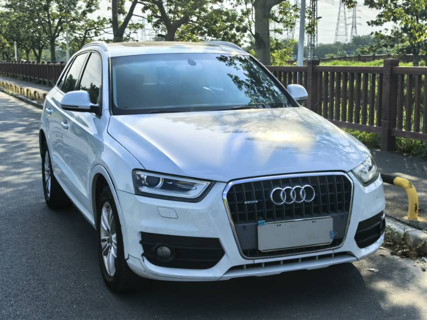 Audi Q3 2015 #3 Audi Q3 2015 car image #3