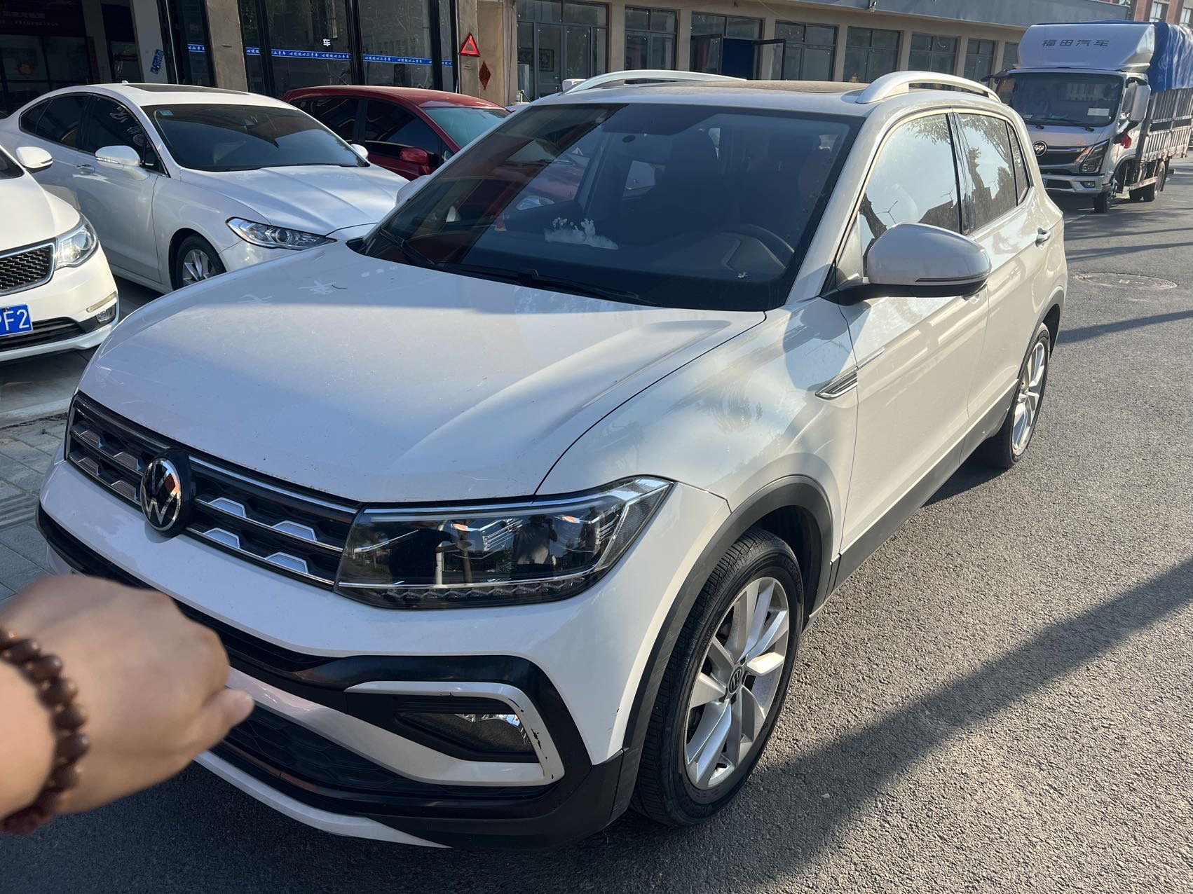 Volkswagen T-Cross 2022 Volkswagen T-Cross 2022 car image