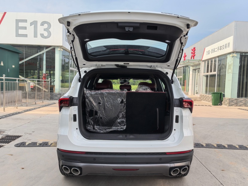 Jetour X70 PLUS 2024 car image #8