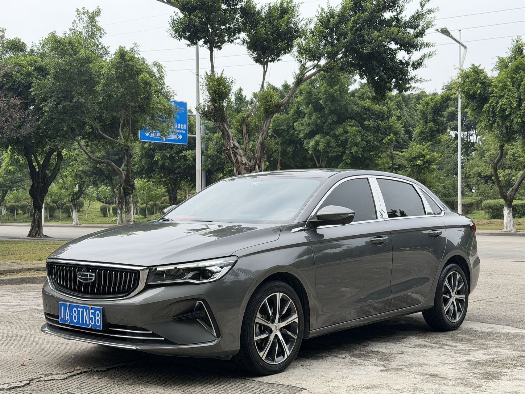 GEELY Emgrand 2022 GEELY Emgrand 2022 car image