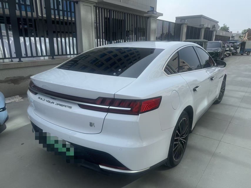 BYD Han 2022 car image #3