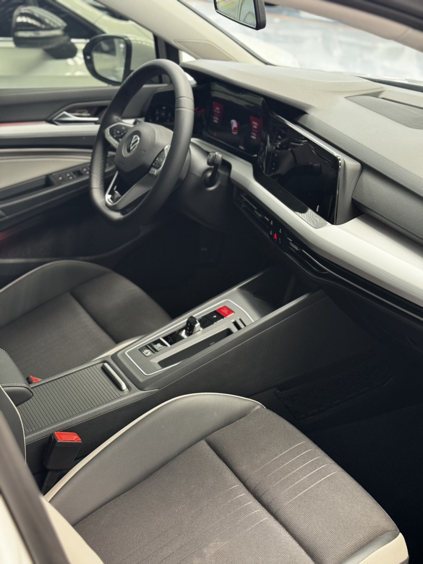 Volkswagen Golf 2022 #6 Volkswagen Golf 2022 car image #6
