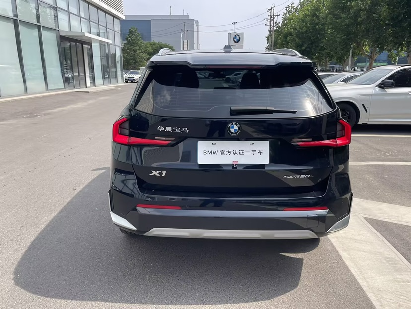 BMW X1 2023 car image #6