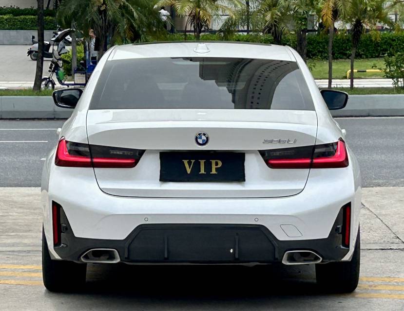 BMW 3 Series 2023 car image #8