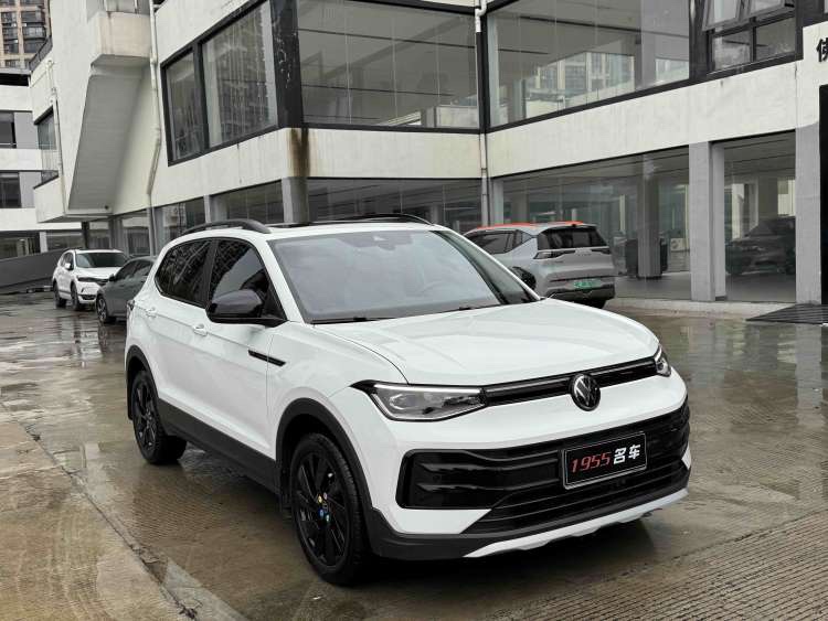 Volkswagen Tharu 2024 car image #3