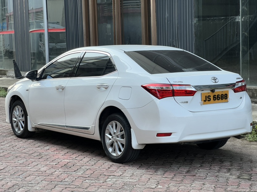 Toyota Corolla 2015 #9 Toyota Corolla 2015 car image #9