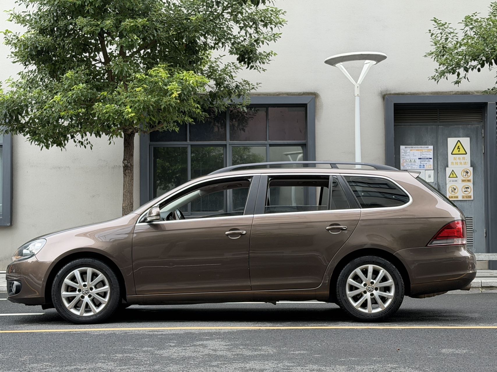 Volkswagen Golf (Imported) 2014 #3 Volkswagen Golf (Imported) 2014 car image #3