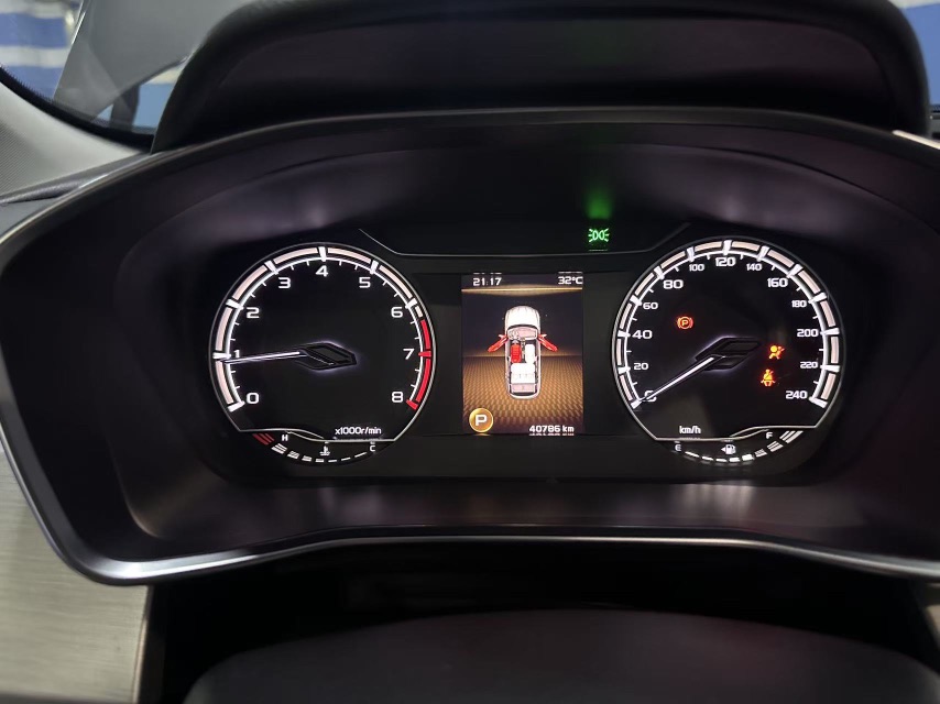 GEELY Coolray 2023 car image #7