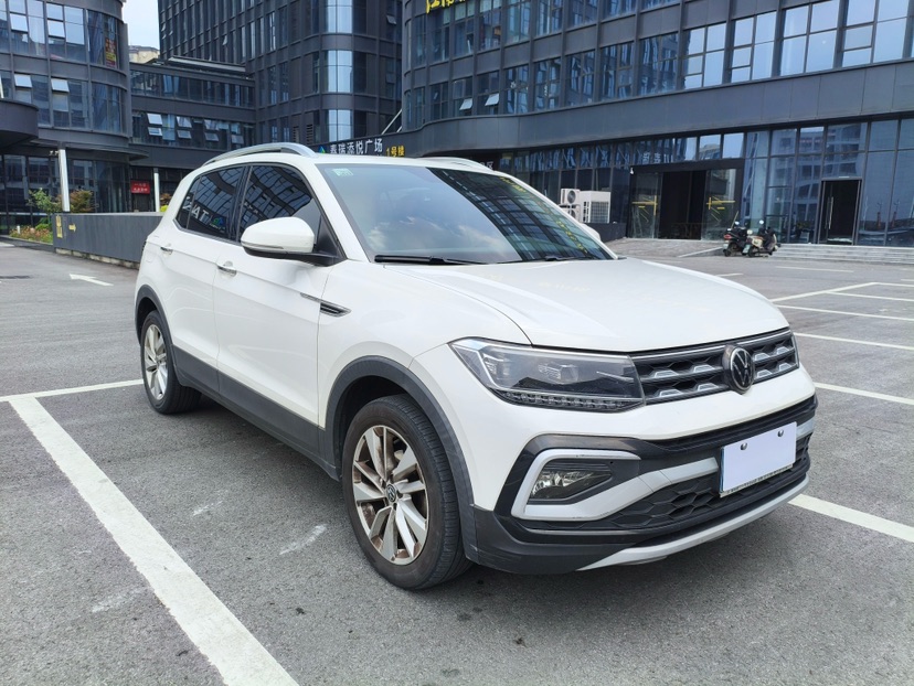 Volkswagen T-Cross 2021 car image #3
