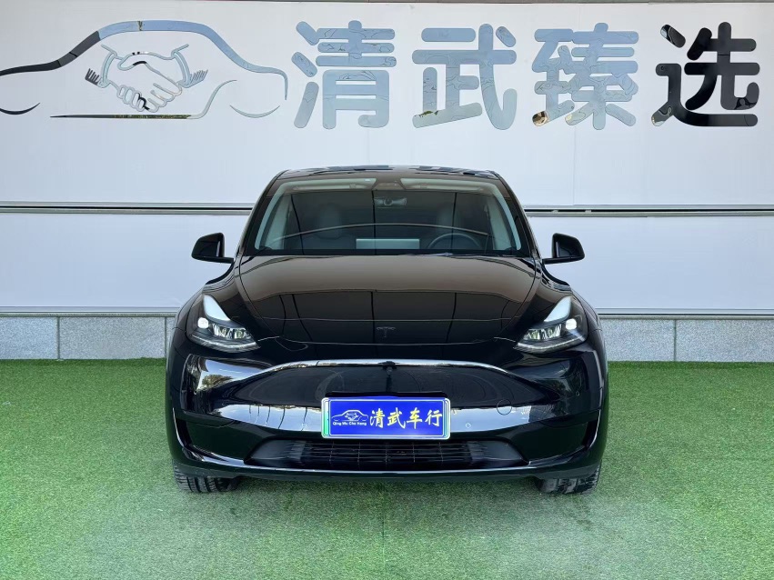 Tesla Model Y 2023 #2 Tesla Model Y 2023 car image #2