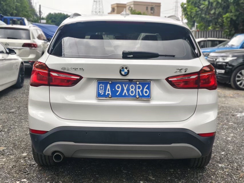 BMW X1 2018 #5 BMW X1 2018 car image #5