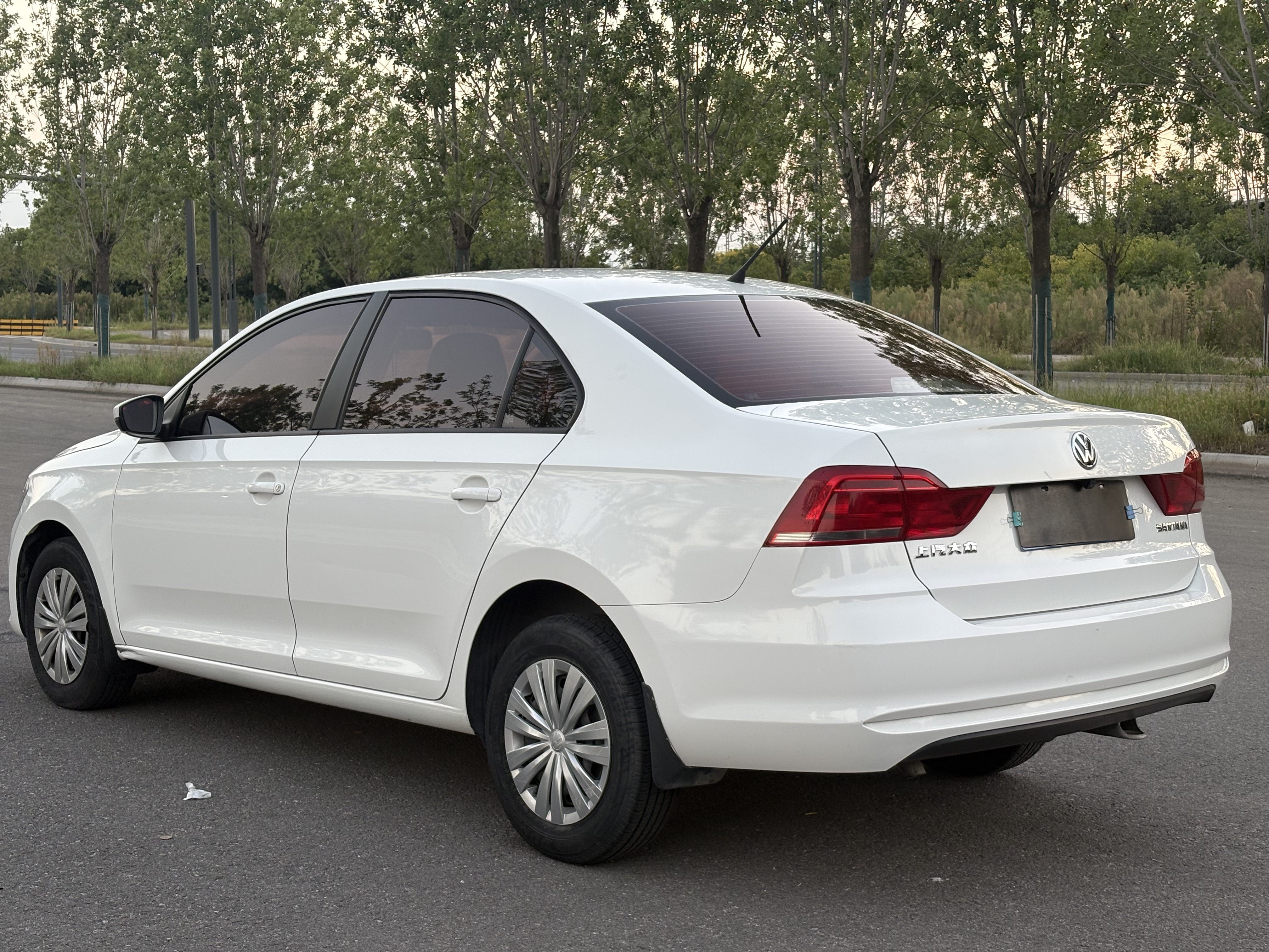Volkswagen Santana 2017 #9 Volkswagen Santana 2017 car image #9