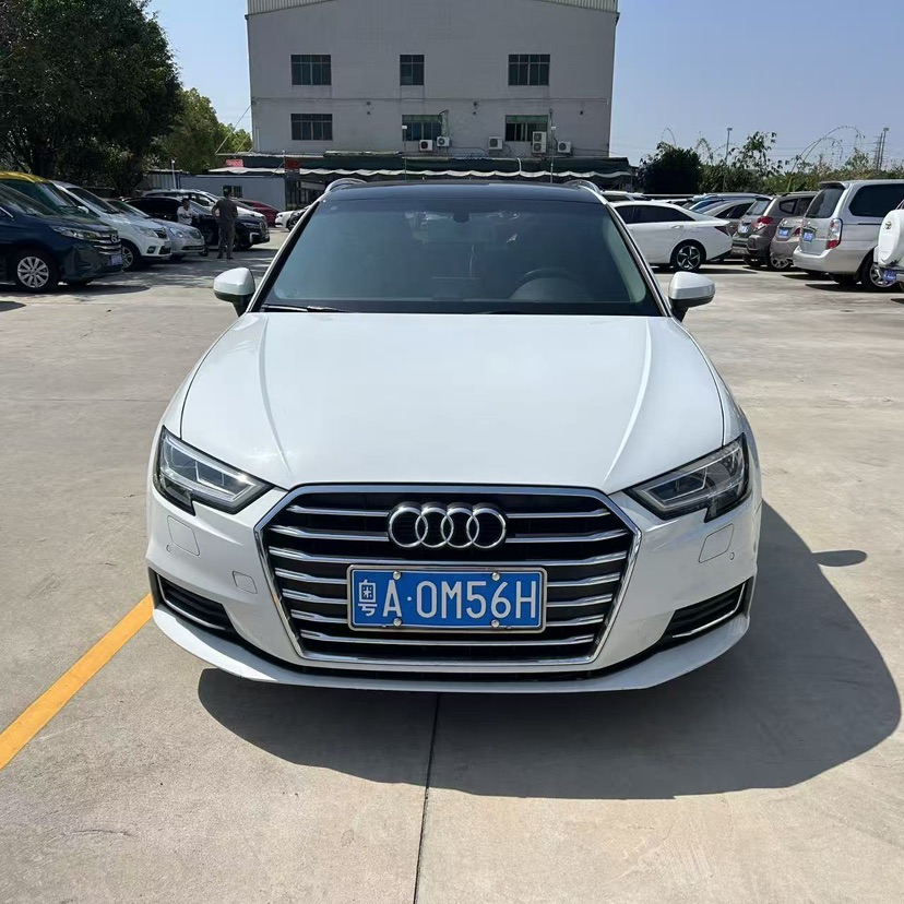 Audi A3 2017 car image #2