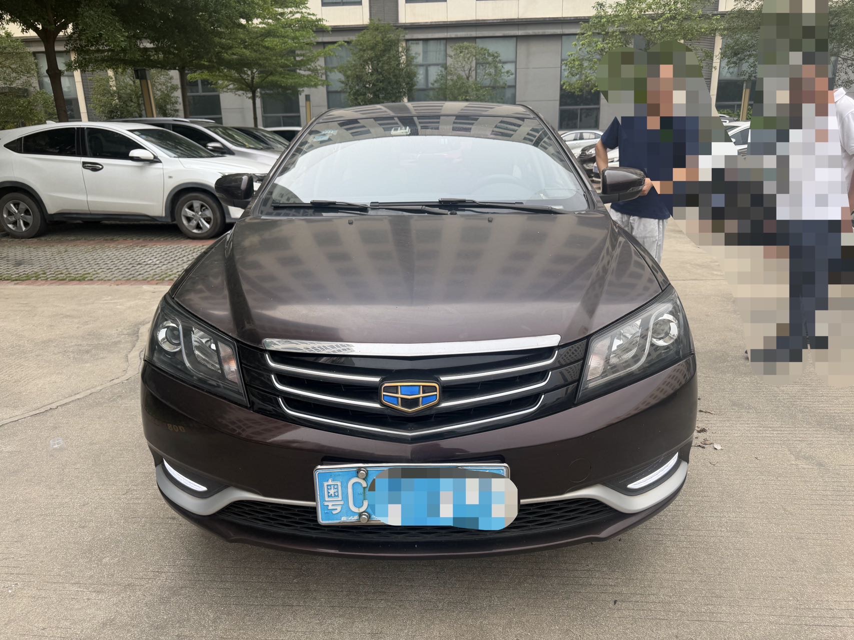 GEELY Emgrand 2016 car image #2