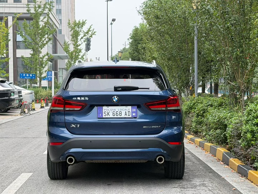 BMW X1 2021 #3 BMW X1 2021 car image #3
