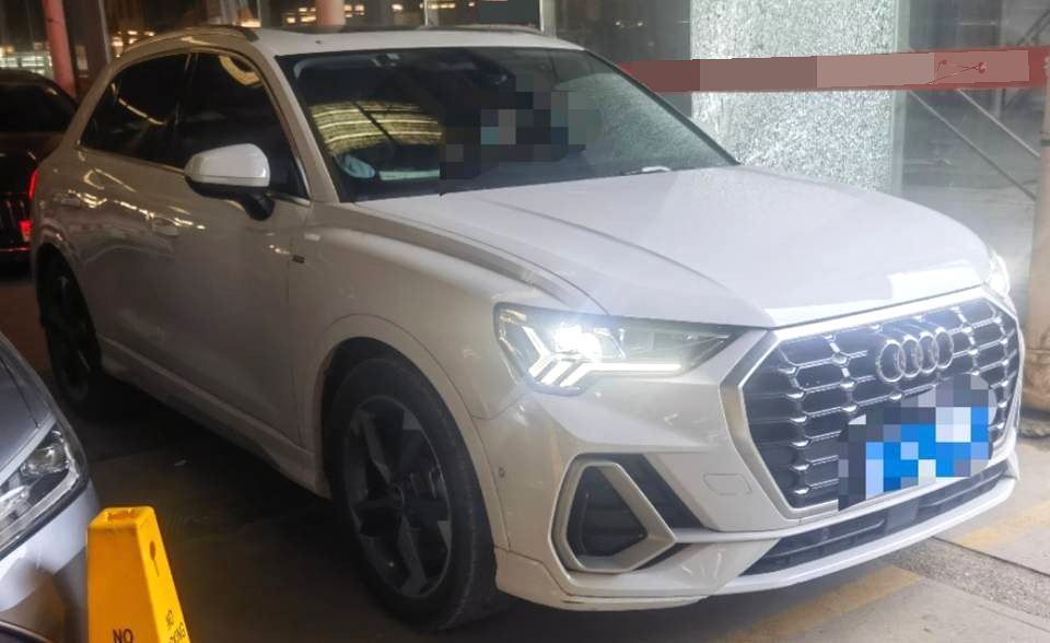 Audi Q3 2022 #2 Audi Q3 2022 car image #2