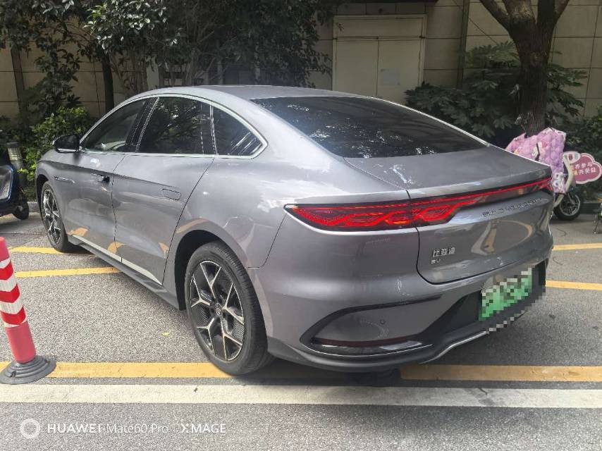 BYD Han 2024 #2 BYD Han 2024 immagine di auto #2