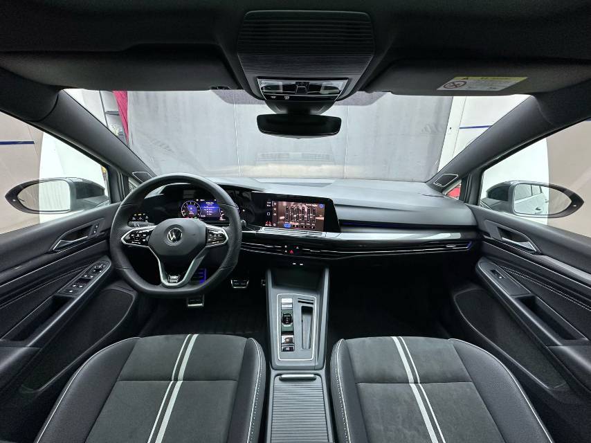 Volkswagen Golf 2022 #9 Volkswagen Golf 2022 car image #9