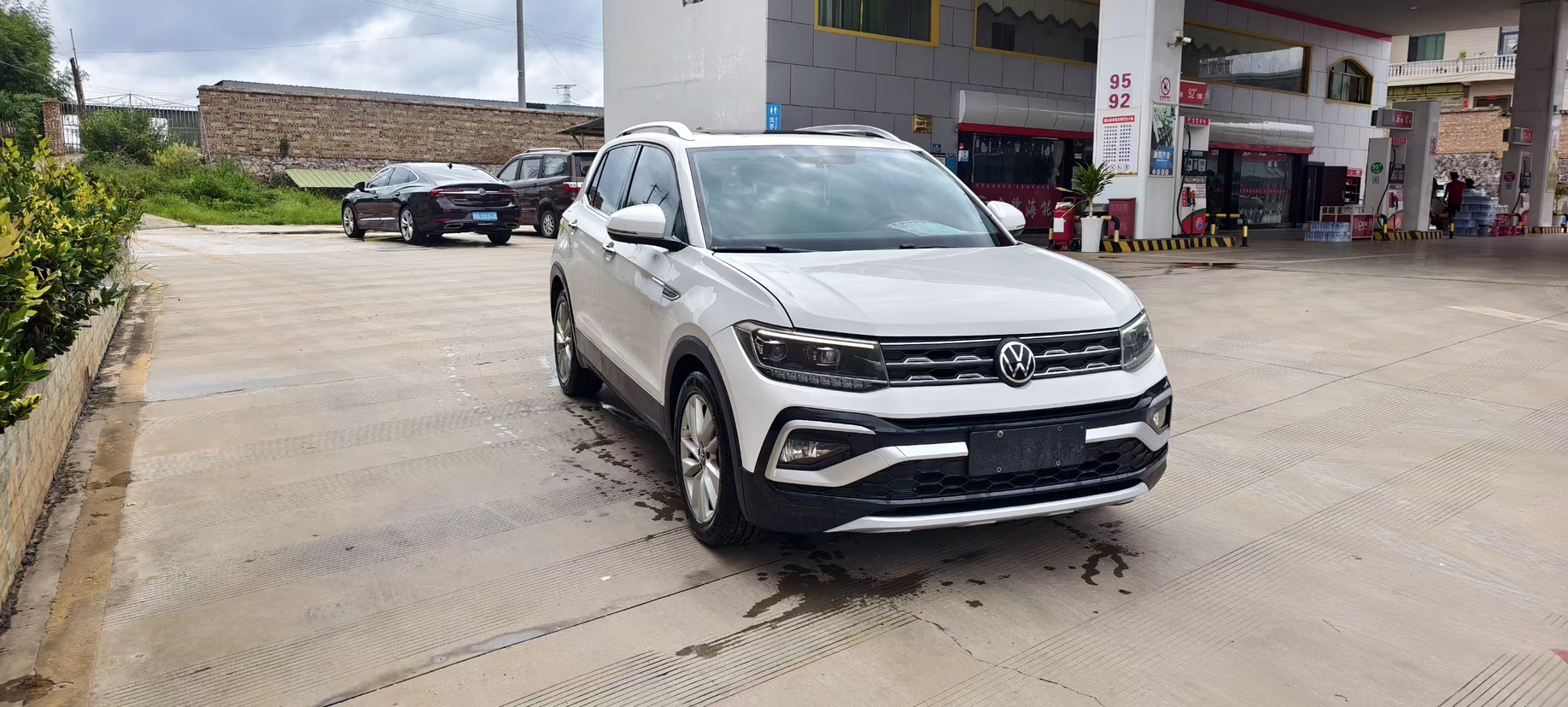Volkswagen T-Cross 2021 #2 Volkswagen T-Cross 2021 car image #2