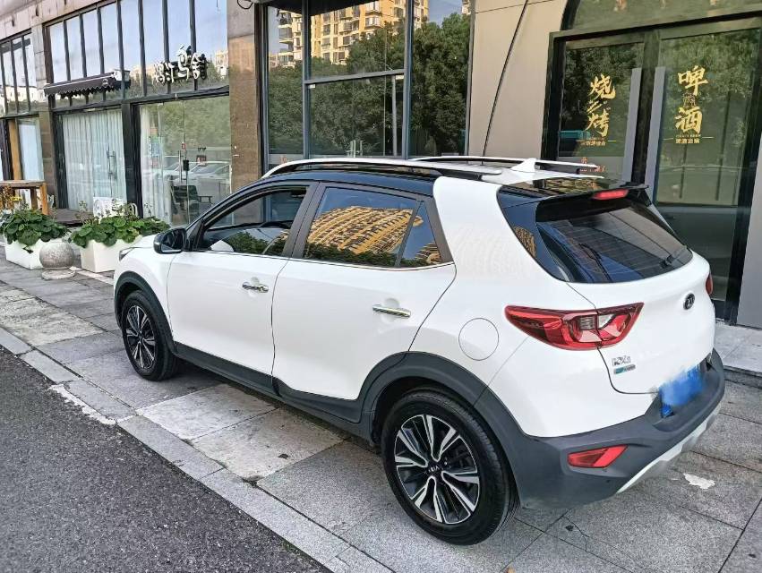 Kia KX1 2019 immagine di auto #3