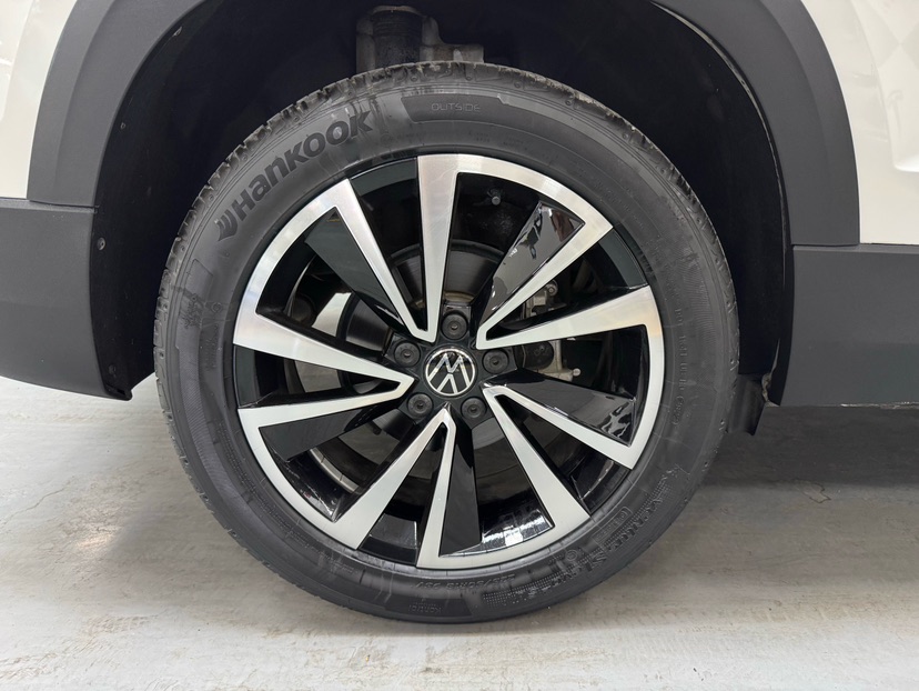 Volkswagen Tharu 2022 car image #19