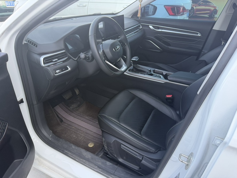GEELY Emgrand 2023 car image #5