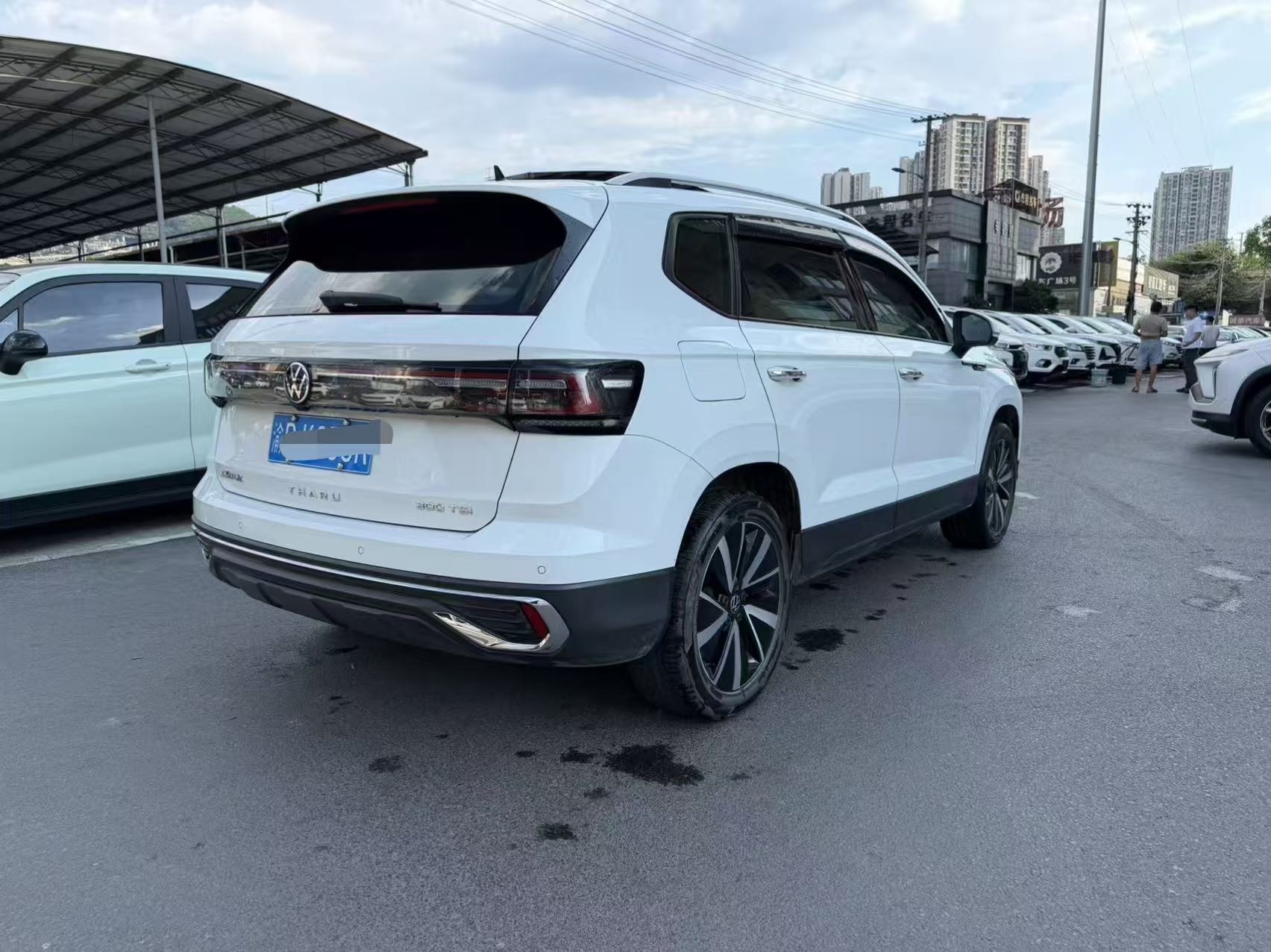 Volkswagen Tharu 2024 car image #3