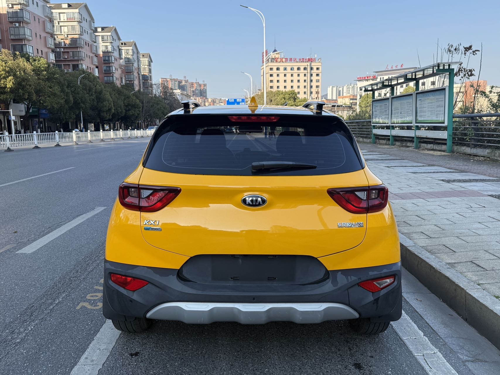 Kia KX1 2020 car image #4