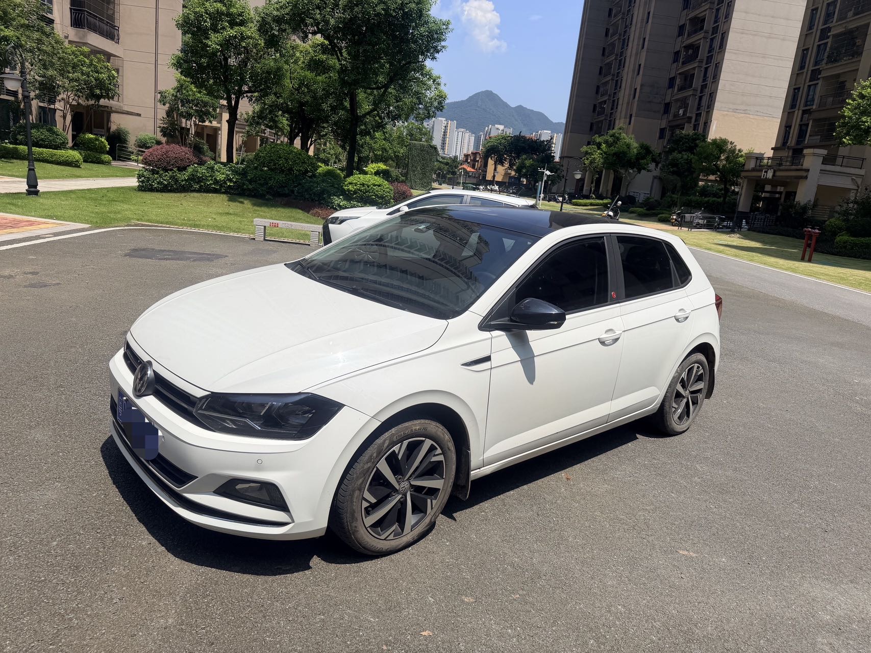 Volkswagen Polo 2019 Volkswagen Polo 2019 car image
